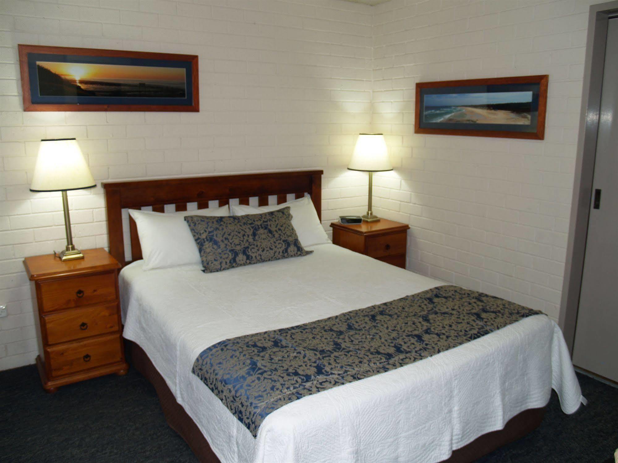 Pigeon House Motor Inn Ulladulla Exterior photo